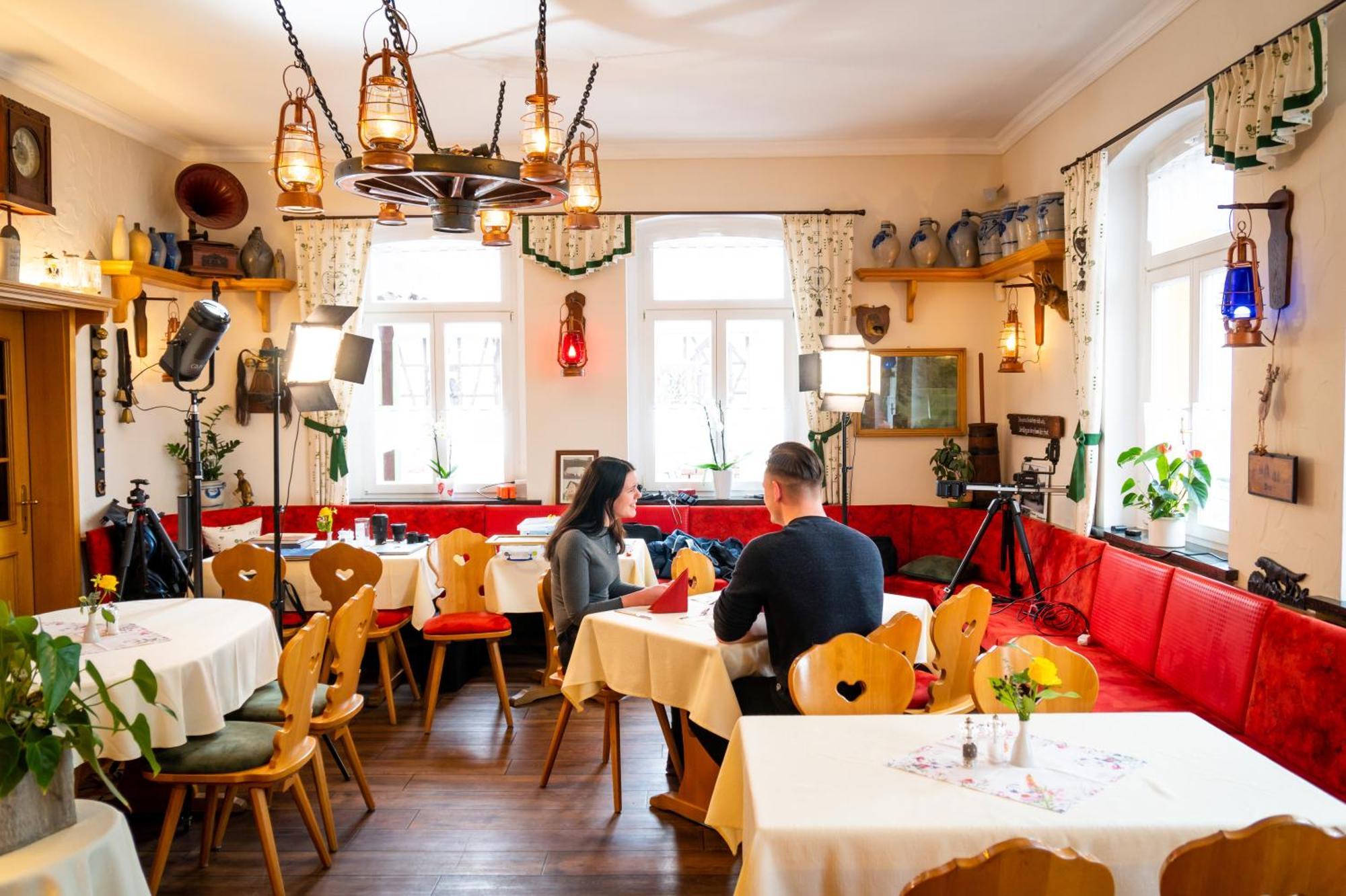 Landhotel Zur Gruenen Kutte Bernshausen Zewnętrze zdjęcie